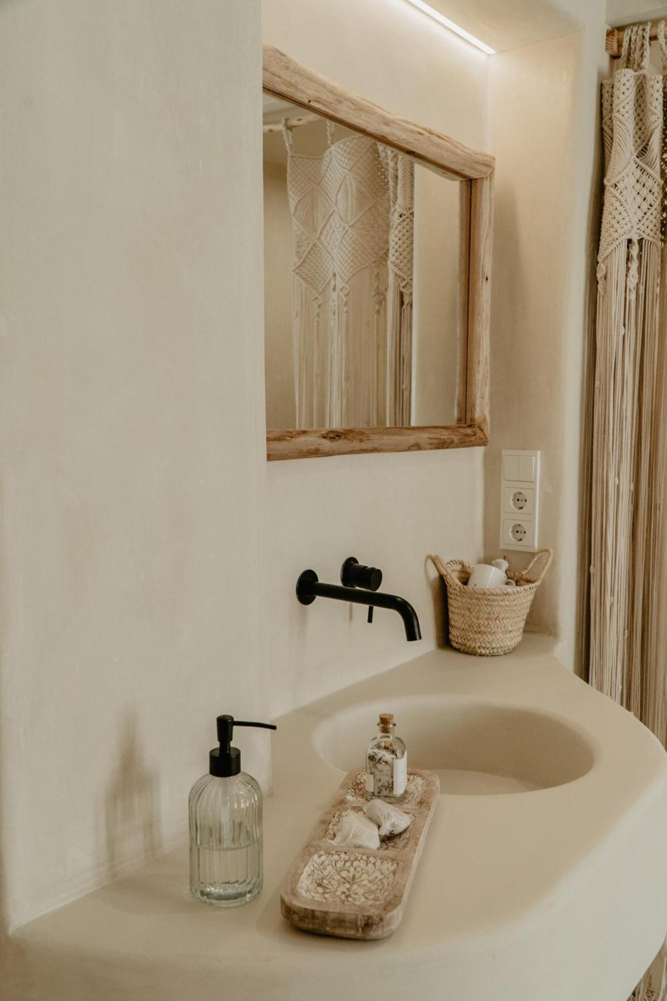 Entrearcos Casa Eco-Boutique Guest House เวเฮร์ เด ลา ฟรอนเตรา ภายนอก รูปภาพ